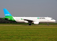 ams/low/OE-LVR - A320-214 Level Austria - AMS 31-08-2019.jpg