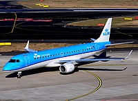 dus/low/PH-EZI - Embraer190 KLM - DUS 27-02-2018.jpg