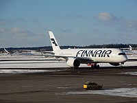 hel/low/OH-LWC - A350-941 Finnair - HEL 25-02-2017b.jpg