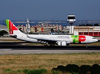 lis/low/CS-TOK - A330-223 TAP - LIS 22-06-2016.jpg