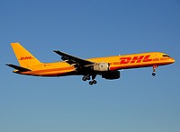 lis/low/D-ALEC - B757-236SF DHL - LIS 21-06-2016.jpg