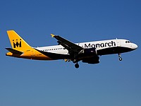 lis/low/G-ZBAP - A320-214 Monarch - LIS 21-06-2016.jpg