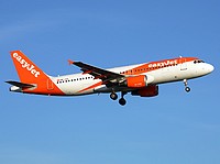 lis/low/HB-JYD - A320-214 EasyJet - LIS 14-06-2018.jpg