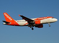 lis/low/HB-JYK - A319-111 Easyjet - LIS 22-06-2016.jpg