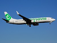 lis/low/PH-HXC - B737-8K2 Transavia - LIS 22-06-2016.jpg