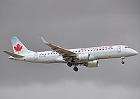 mia/low/C-FLWE - Embraer190 Air Canada - MIA 16-05-09.jpg