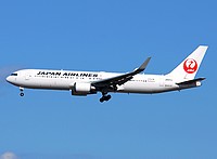 nrt/low/JA621J - B767-346ER JAL - NRT 03-03-2017.jpg