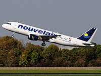 ory/low/TS-INQ - A320-214 Nouvelair Tunisie - ORY 15-10-2017.jpg