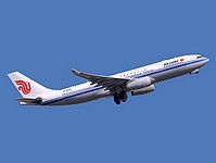 syd/low/B-6549 - A330-243 Air China - SYD 11-04-2018b.jpg