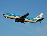 ams/low/PH-BDG - B737-300 KLM - AMS 10-03-07.jpg