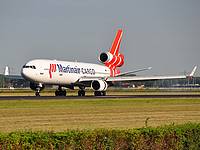 ams/low/PH-MCP - MD11F Martinair - AMS 18-08-09.jpg