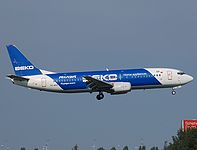 ams/low/TC-APD - B737-42R Pegasus - AMS 20-09-08.jpg