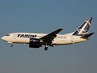bru01/low/YR-BGH - B-737-700 Tarom - BRU 15-08-08.jpg