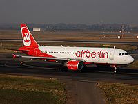 dus/low/D-ALTC - A320 Air Berlin - DUS 18-02-08.jpg
