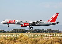 fao/low/G-LSAE - B757-200 Jet2 - FAO 31-08-07b.jpg