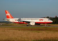 fra/low/D-ALTB - A320 LTU - FRA 07-07-07.jpg