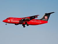 lgw/lgw/G-JEBG - Avro BAe146 FlyBe ( publicite mansion) - LGW 10-12-06.jpg