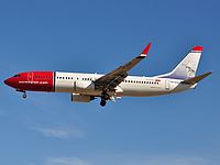 lpa/low/LN-DYH - B737-8PJ Norwegian - LPA 19-02-2011.jpg