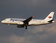 mad/low/EC-IZK - A320 Spanair - MAD 08-10-07.jpg