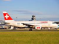 prg/low/HB-IPU - A319 Swiss - PRG 09-06-09.jpg
