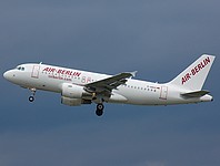 txl/low/D-ABGG - A320 Air Berlin - TXL 30-09-07.jpg